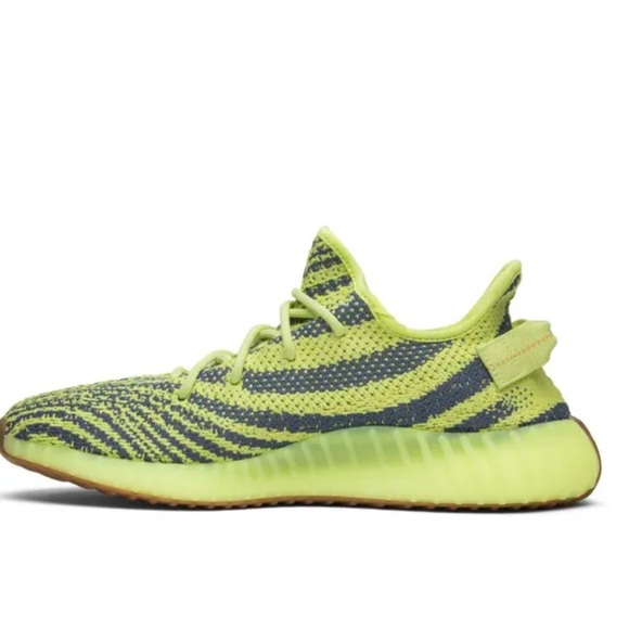 Yeezy Boost 350 V2 'Semi Frozen Yellow
size 6 men - Picture 3 of 7